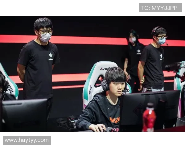 电竞比分DOTA2专题分析TES战队在比赛中的耐力表现与策略探讨 电竞比分DOTA2专题分析TES战队在比赛中的耐力表现与策略探讨